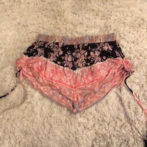 LF flower pattern shorts